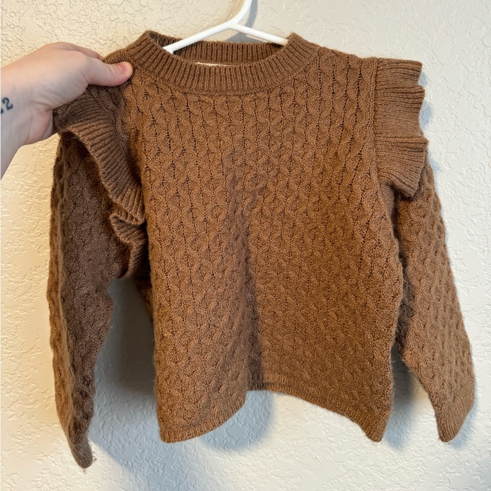 SOLD Rylee + Cru sweater